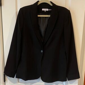NWOT Calvin Klein Black Single-Button Tailored Blazer